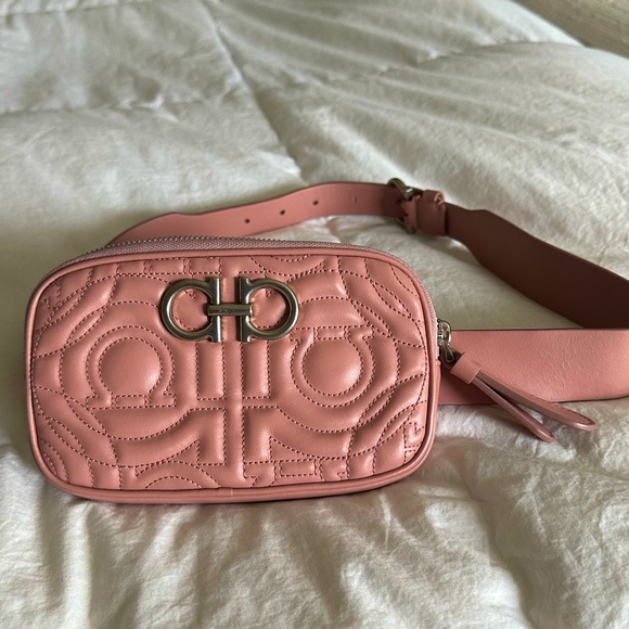 Salvatore Ferragamo Handbags - Salvatore Ferragamo designer Fanny pack
